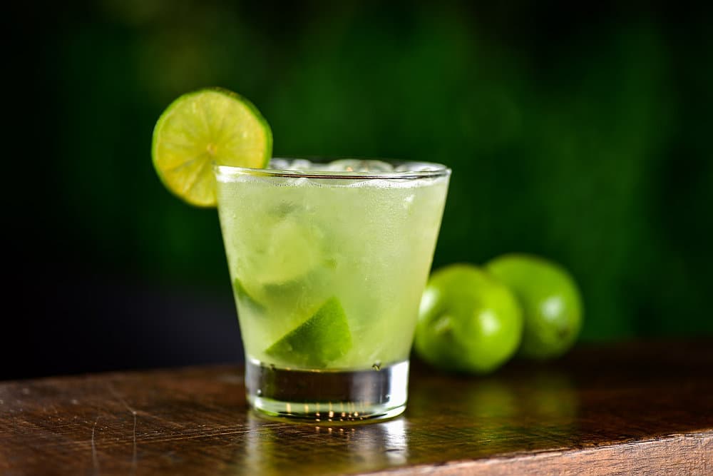 Caipirinha — coquetelaria autoral Vyra Drinks
